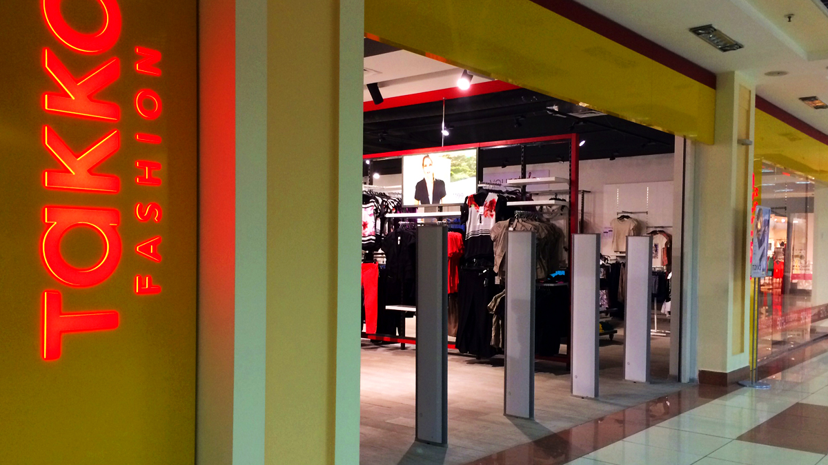 Магазин модной одежды для женщин, мужчин и детей TAKKO FASHION